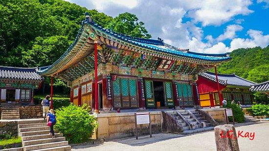 Sinheungsa Temple